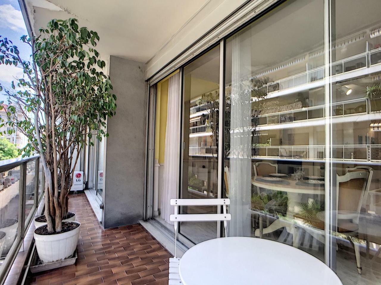 Nestor&Jeeves - Debussy Terrasse - Central - By Shopping Area Nizza Esterno foto